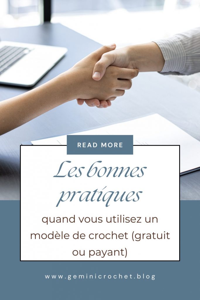 Image représentant un patron de crochet et une pelote de laine, illustrant les bonnes pratiques à adopter lorsqu’on utilise un modèle gratuit ou payant, dans un cadre légal et éthique.